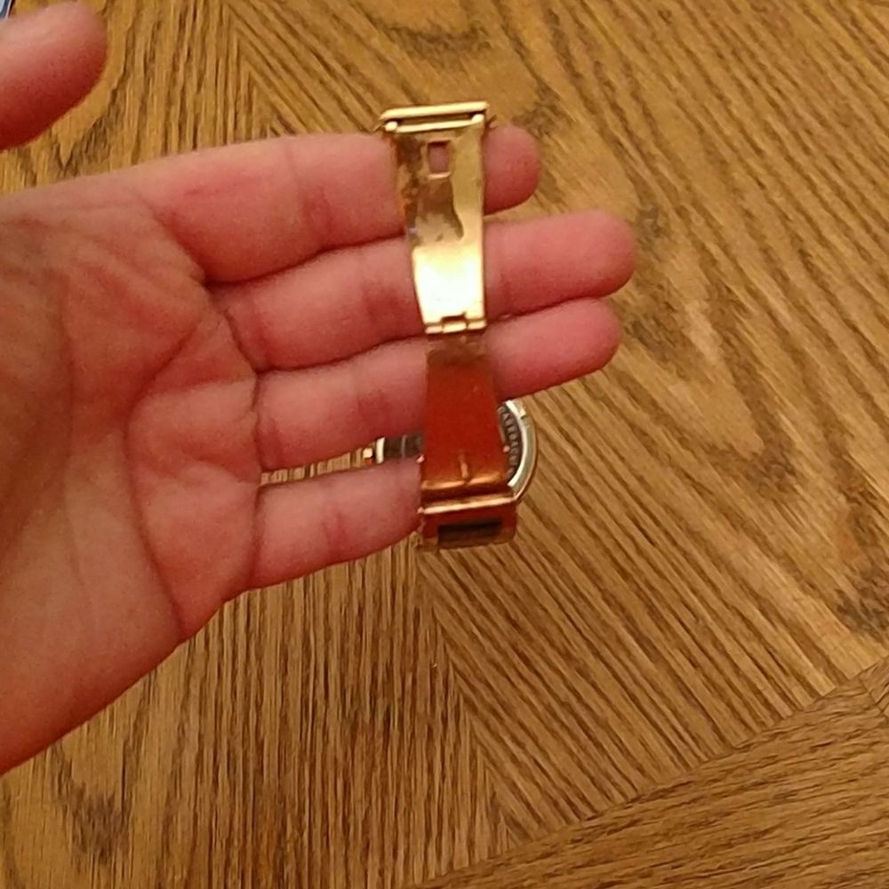 MICHAEL KORS WATCH - Picture 6 of 7